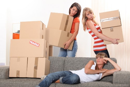Family home move support in Motspur Park with nearby area coverage
