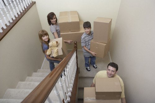 Flexible Motspurpark man and van service for everyday transport and relocation needs